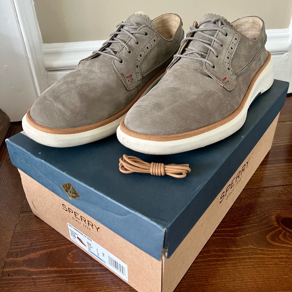 Speedy Men Gold Commodore Ox Taupe